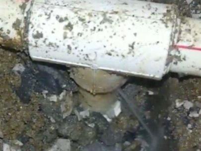 餐饮酒店选择专业的建水卫生间漏水维修师傅有什么好处?